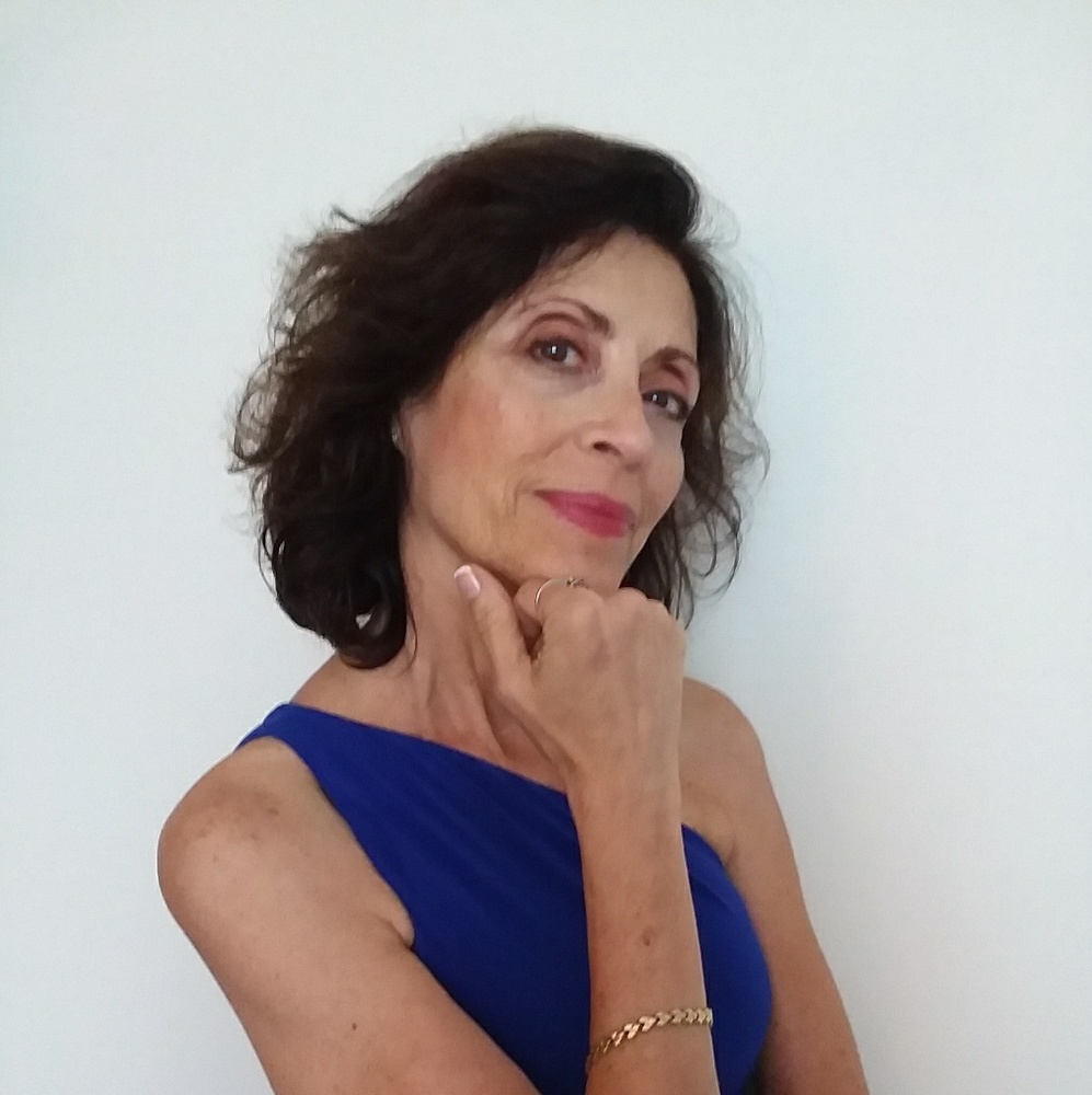 Meet your Posher, Debbie